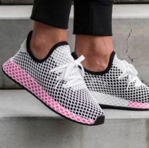NIB Rare Adidas Deerupt Mesh Net Black Pink US 7